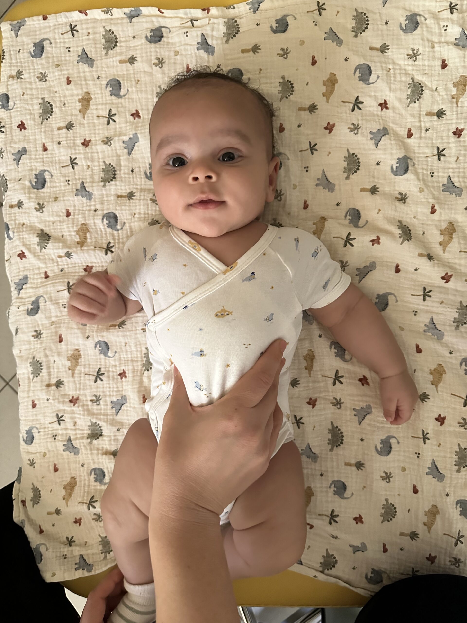 Ostéopathie nourrisson - Massage pâte à cookie