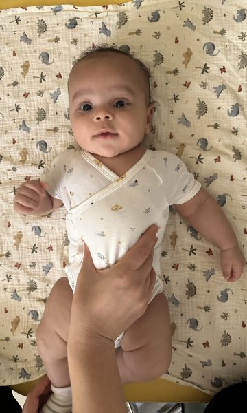 Ostéopathie nourrisson - Massage pâte à cookie